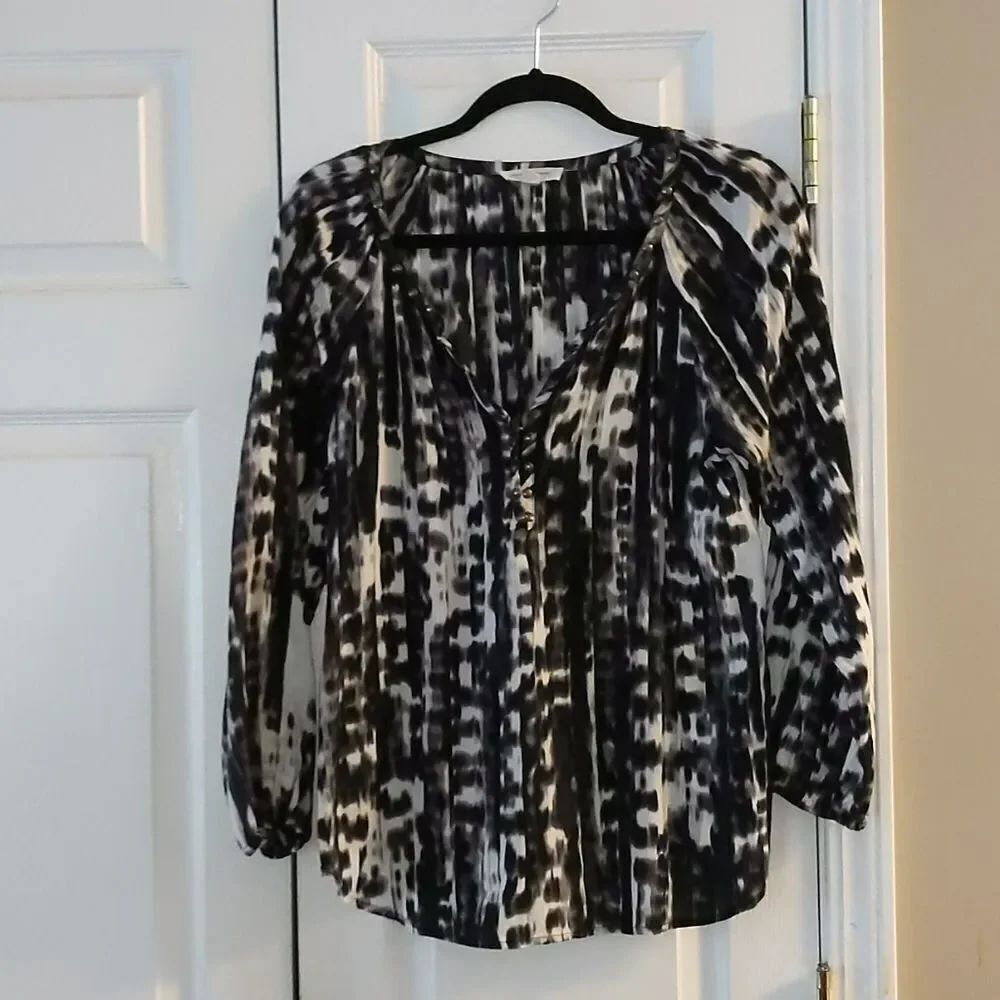 Beachlunchlounge top cover up top
SZ M
NWOT